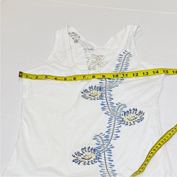 DA-NANG Embroidered Beaded Top - Picture 8 of 8